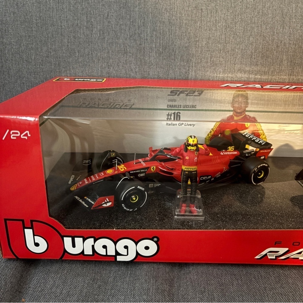 Red SF23 Racing Car Toy - Picture 3 of 6